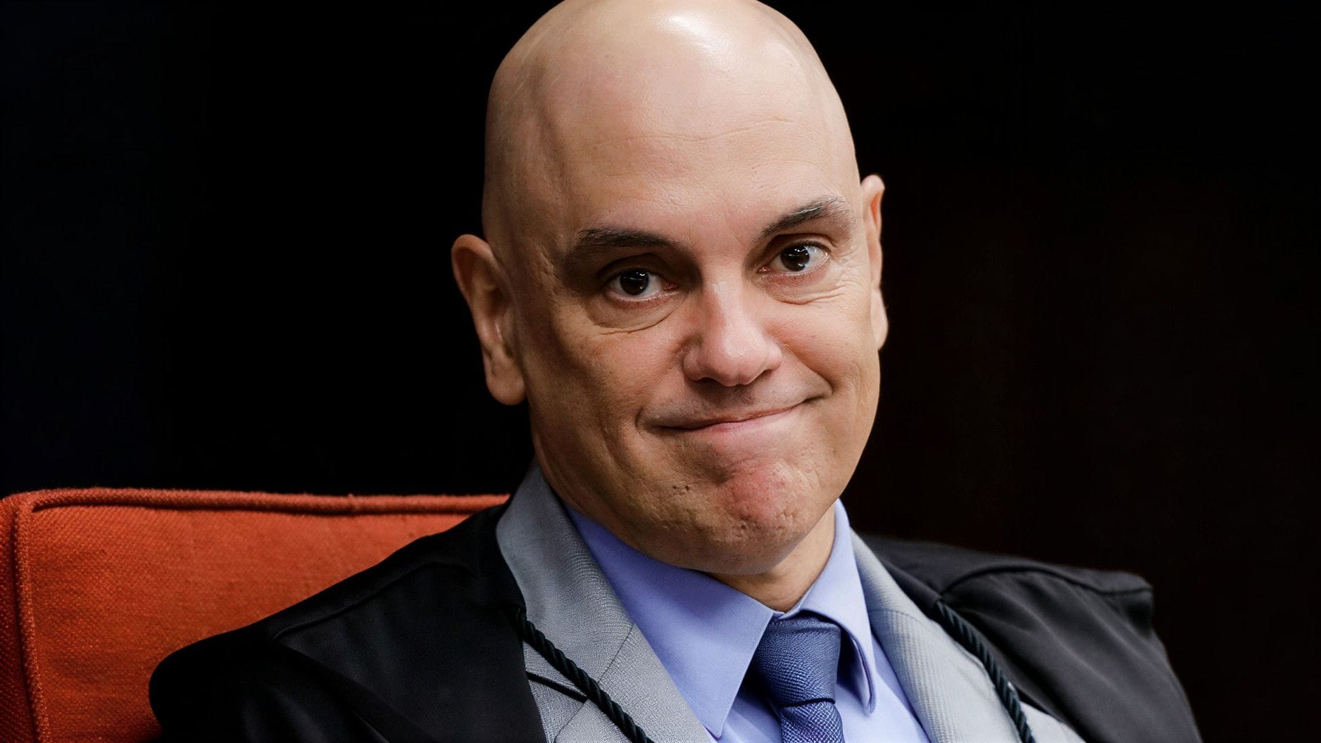 Moraes se declara impedido e Gilmar vai julgar habeas corpus de Bolsonaro