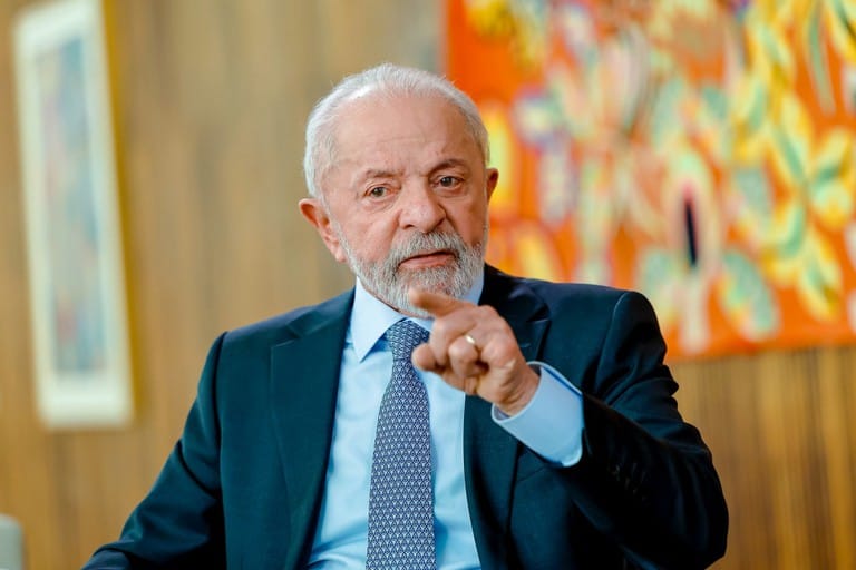 Endividamento volta a subir com rombo nas contas públicas no governo Lula e preocupa analistas